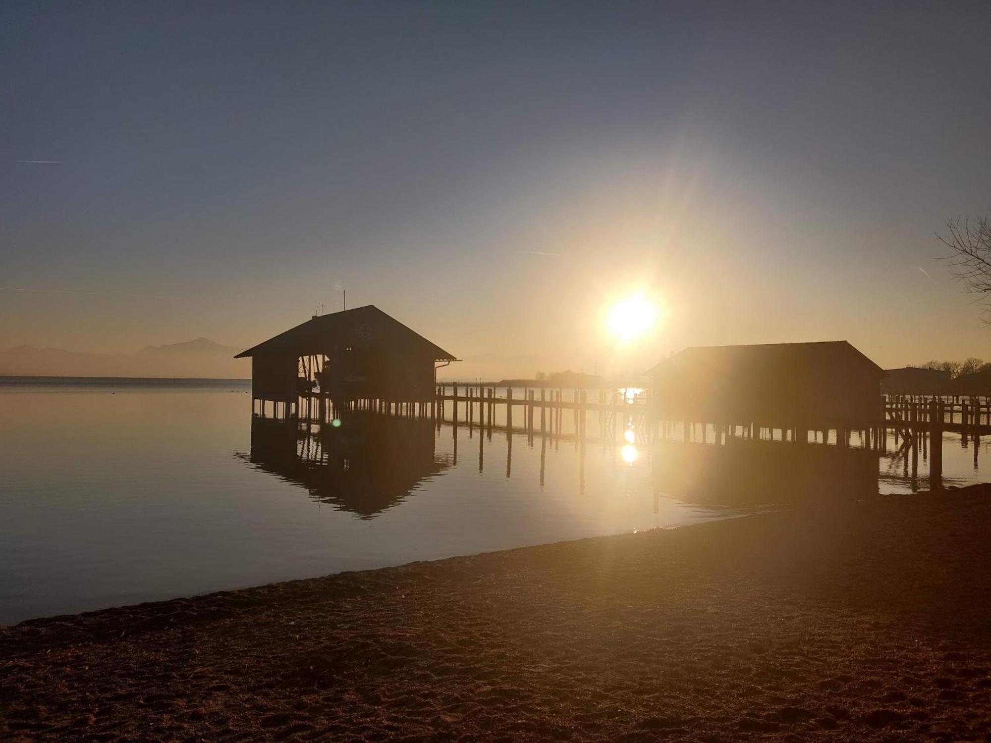Chiemsee Apartments Altenmarkt an der Alz Zimmer foto